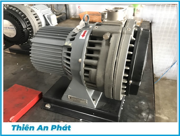 Sửa chữa bơm chân không- Model : IWATA-ISP-500C